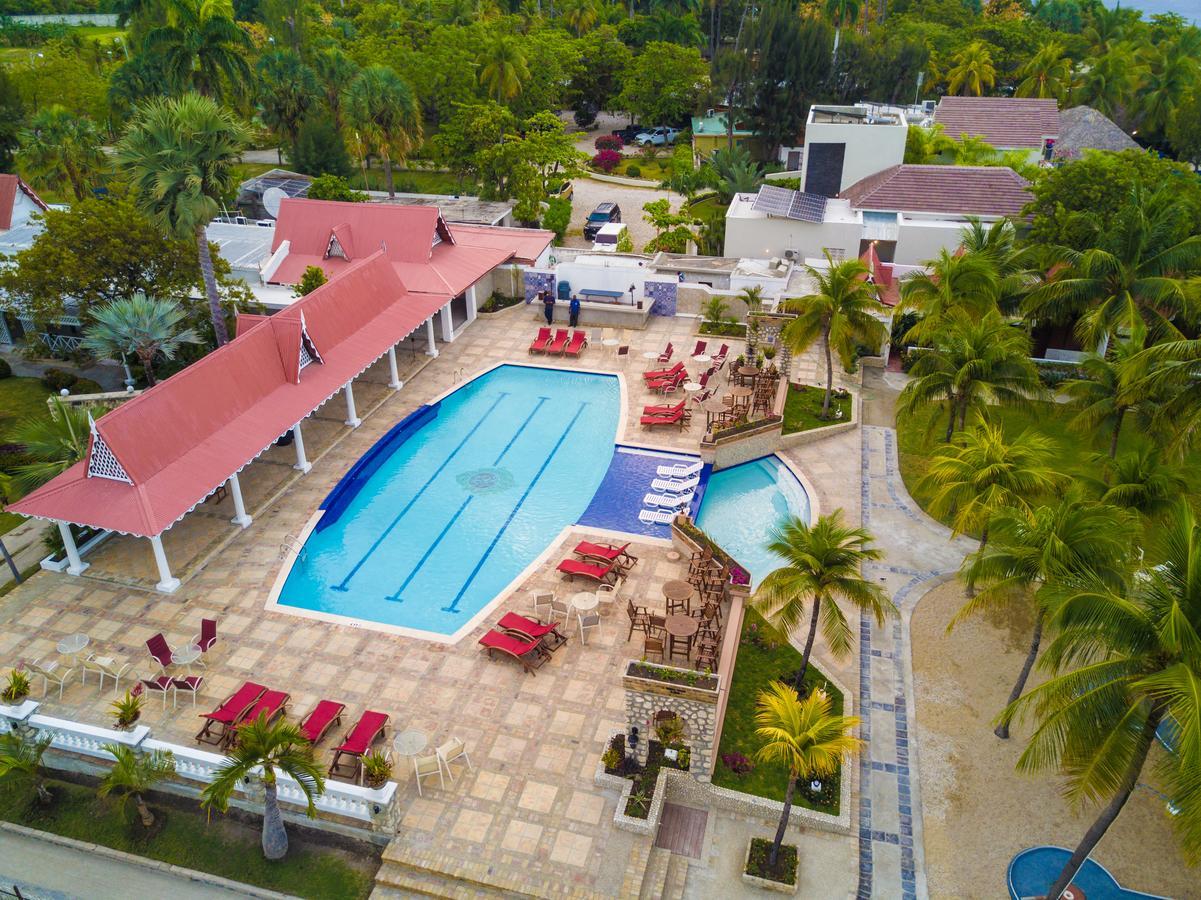 Moulin Sur Mer Beach Resort Монтруи Экстерьер фото
