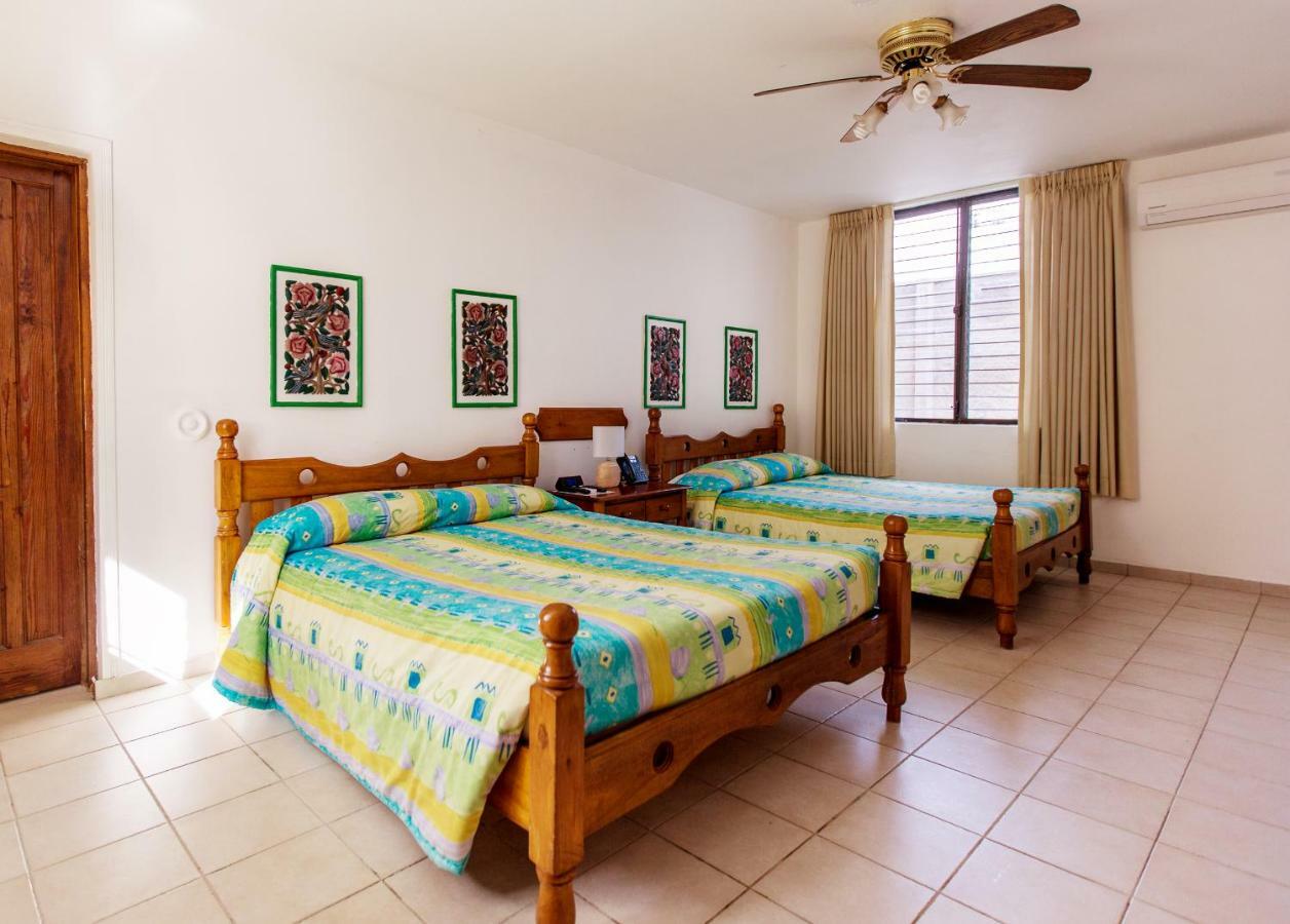 Moulin Sur Mer Beach Resort Монтруи Экстерьер фото